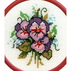 Ecuson Thermocollant Coeur Montagne Coloris Ecru La Maison De L Ecusson