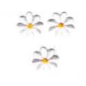 Ecusson Thermocollant 3 Toutes Petites Fleurs Coloris Blanc 2 x 2 cm