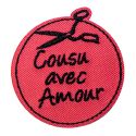 Patch Ecusson Thermocollant Cousu avec amour Rond rose 4,50 x 4,50 cm