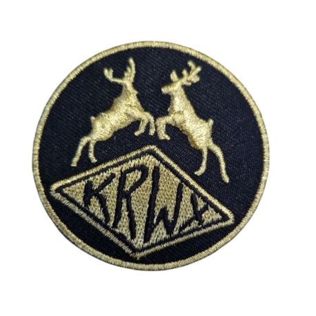 Patch Ecusson Thermocollant + 1 OFFERT Les Cerfs 6 x 6 cm