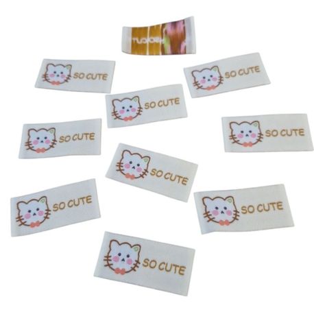 Lot de 10 Etiquettes tissées 2,50 x 5 cm Amour