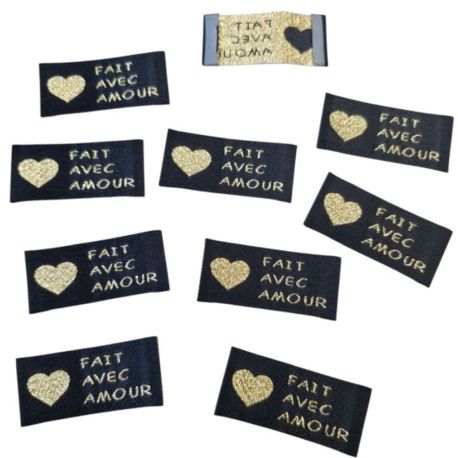 Lot de 10 Etiquettes tissées 2,50 x 5 cm Amour