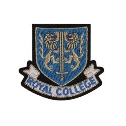 Patch Ecusson Thermocollant Blason Bleu Royal College 5 x 5,50 cm